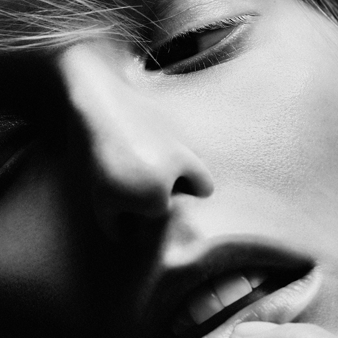 myth2-1080x1080_FRAGRANCE_MODEL_04