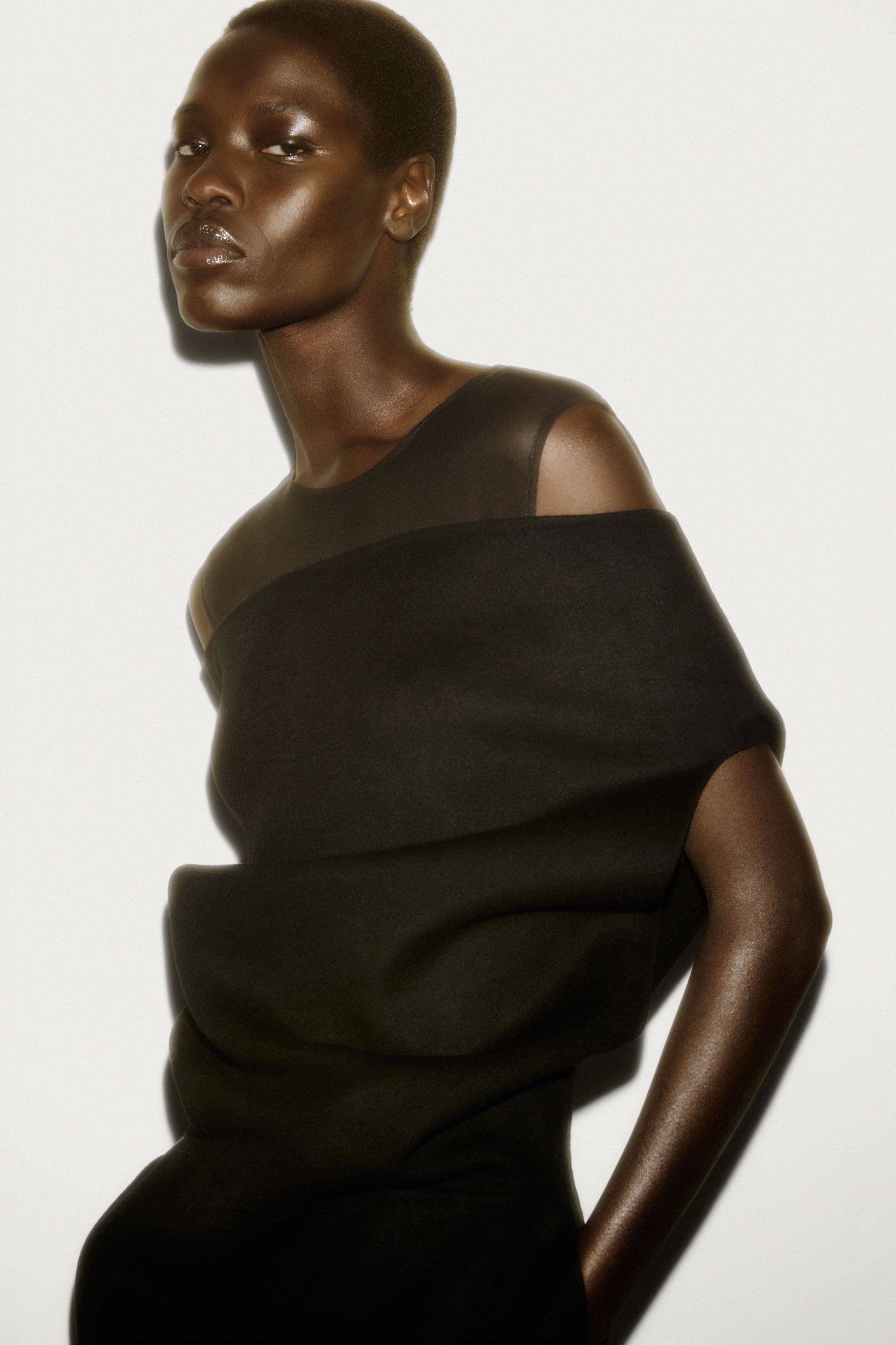 4womenMOAW25_Campaign_36
