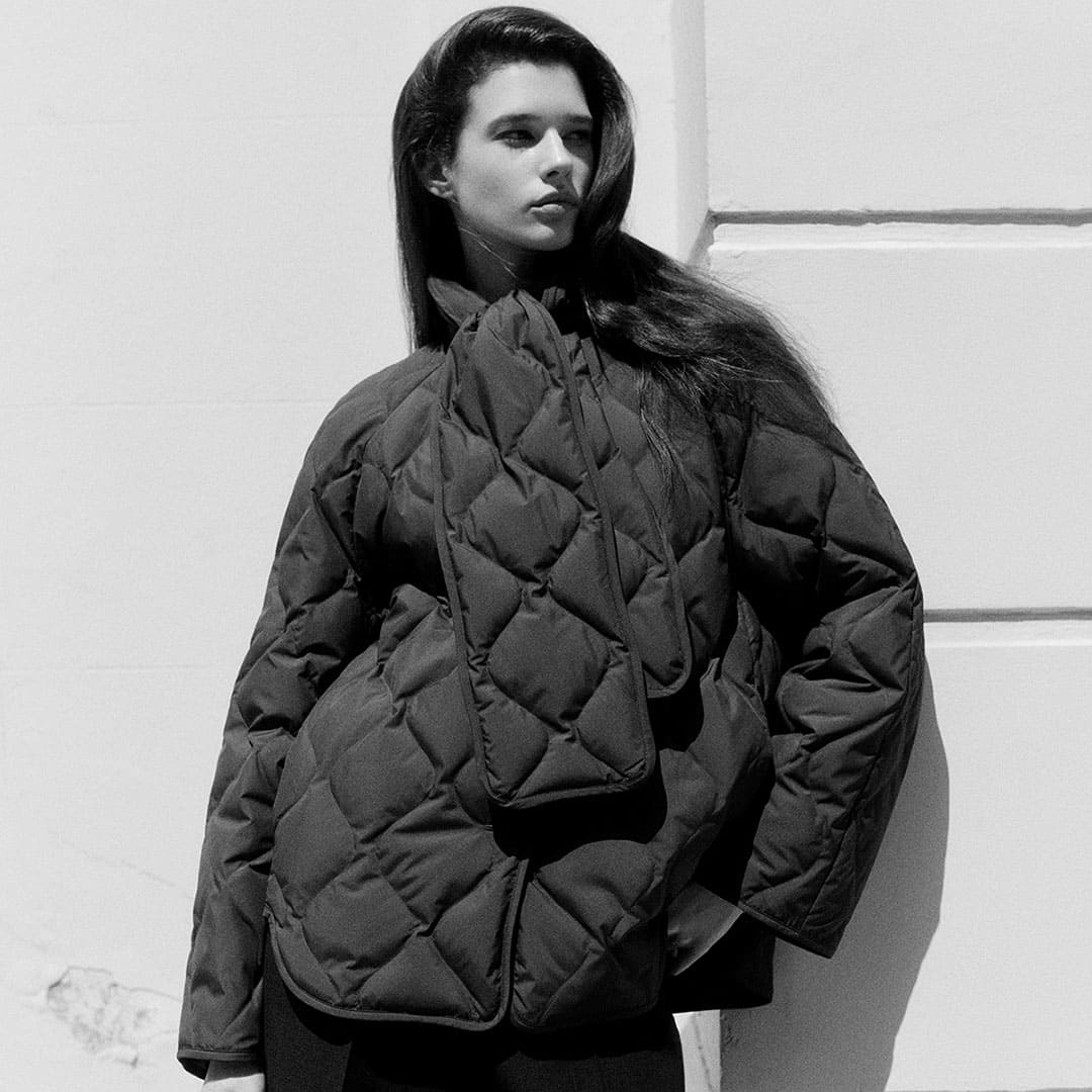 W5-desk1080x1080_Outwear_WW_06