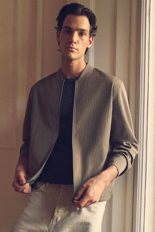 2000x3000_PRE-FALL_16