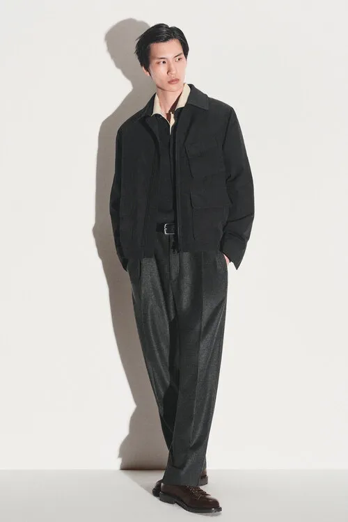 Desk_pic8-2000x3000_LNY_14