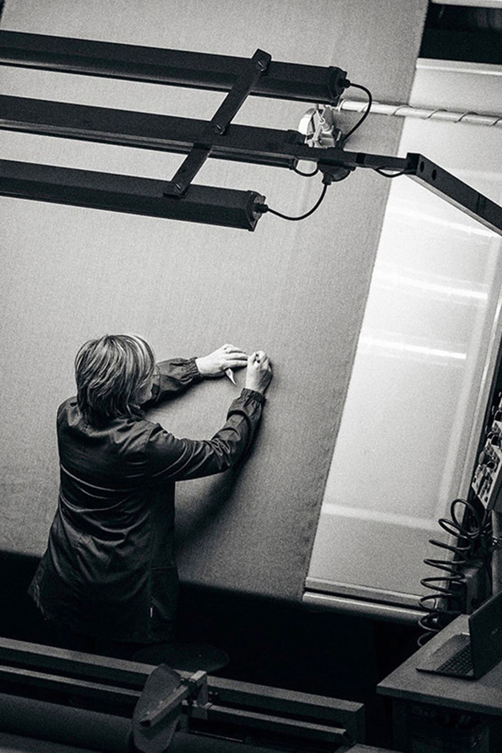 people-lp-header-section